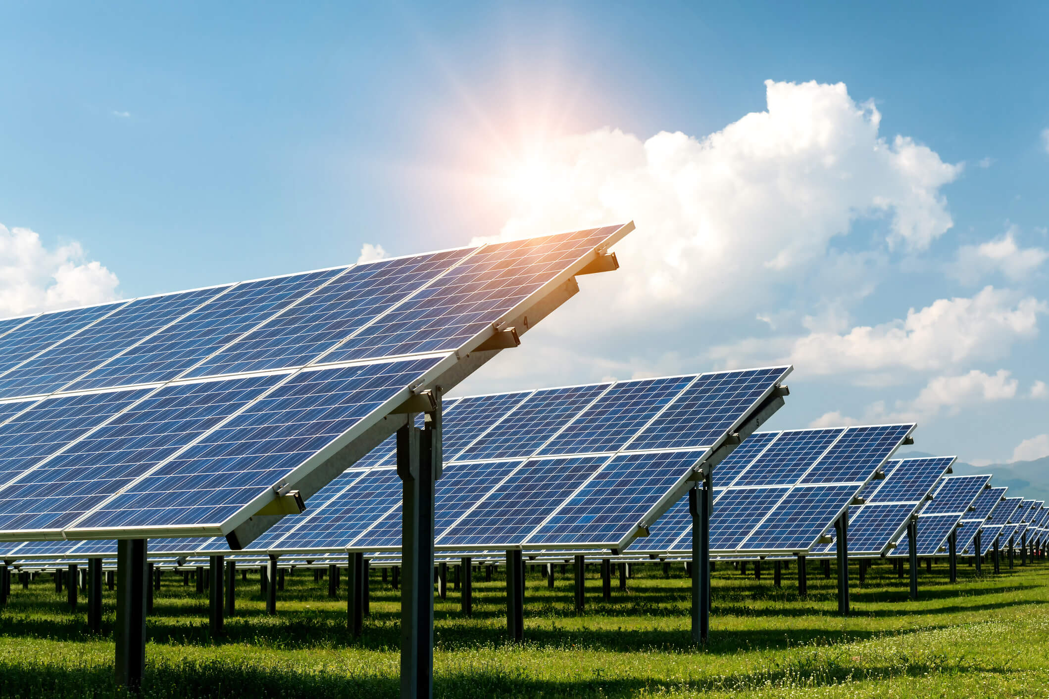 What is a Solar Farm? Spring Power & Gas